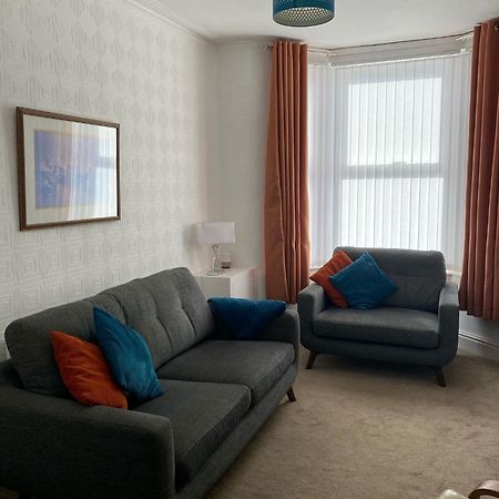 39 Cowley Road Villa ลิเวอร์พูล ภายนอก รูปภาพ