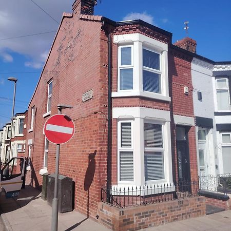 39 Cowley Road Villa ลิเวอร์พูล ภายนอก รูปภาพ